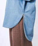 シグネチャーデニムシャツ