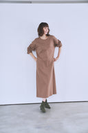 バックZIPロングワンピース