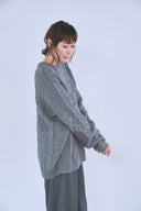 ケーブルオーバーサイズニット