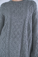 ケーブルオーバーサイズニット