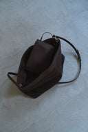 【2026年 1月中旬お届け開始】ソフトシープタッチ ワンハンドルトート