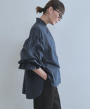 スタンドカラーボリュームスリーブブラウス