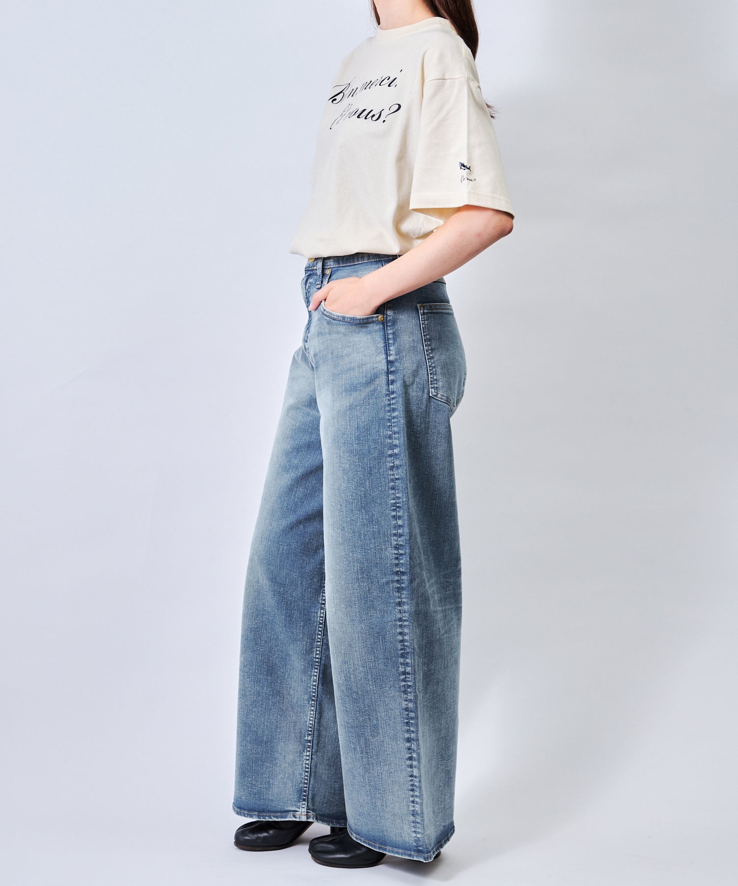 SURT別注】ルーズシルエットハイストレッチデニム – Adé Lifestyle