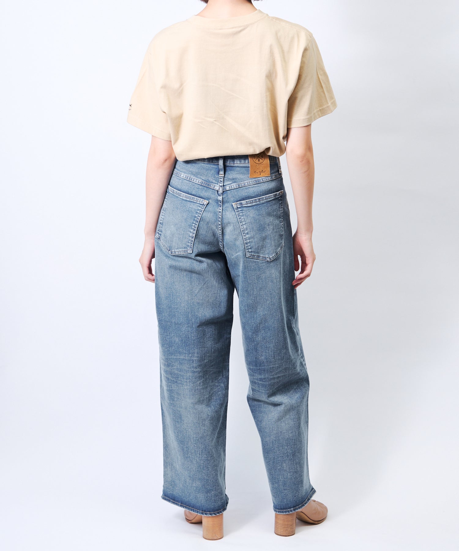 Ade Lifestyle 【SURT別注】ルーズシルエットハイストレッチデニム SURT別注】ルーズシルエットハイストレッチデニム – Adé Lifestyle