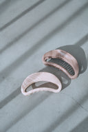 【2026年 2月中旬お届け開始】マーブルラウンドヘアクリップ