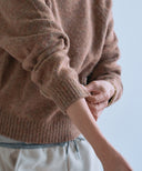 SOFT WOOL CREW NECK KNIT